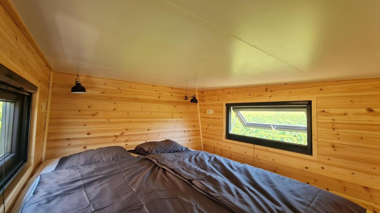 Pop Tiny House Balaton Apartamento Kaptalantoti Exterior foto